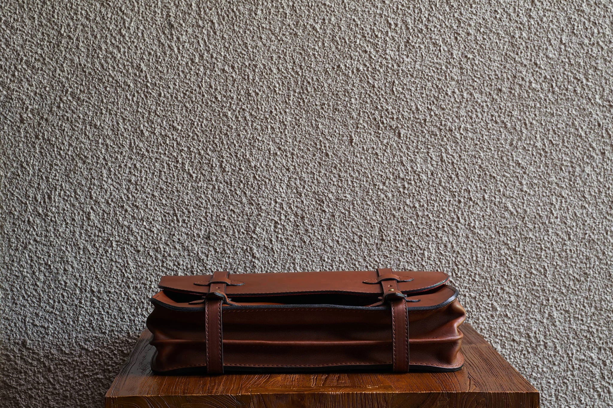 Alpha 15/Vintage Brown - 3 Weeks Preorder