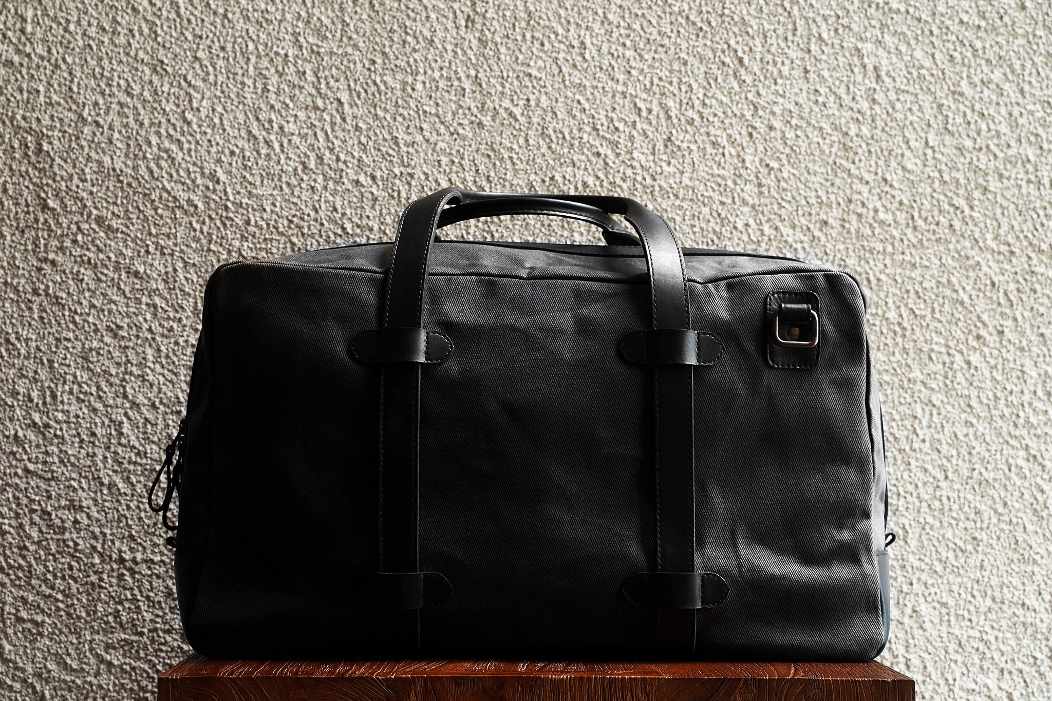 C.O. Travel/Black - Waxed Twill - 3 Weeks Preorder