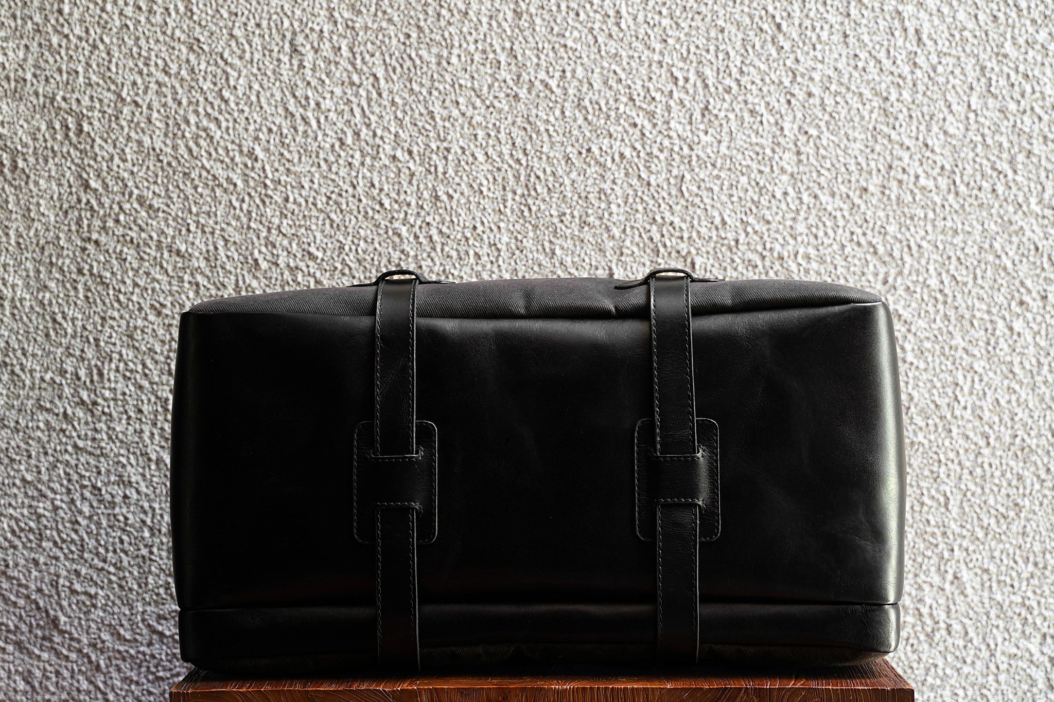 C.O. Travel/Black - Waxed Twill - 3 Weeks Preorder