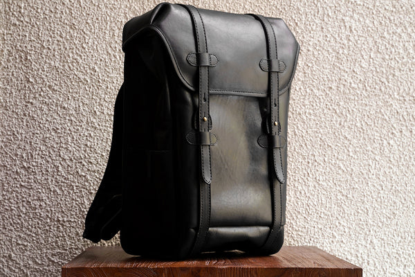 Daypack/Black - 2 Weeks Preorder