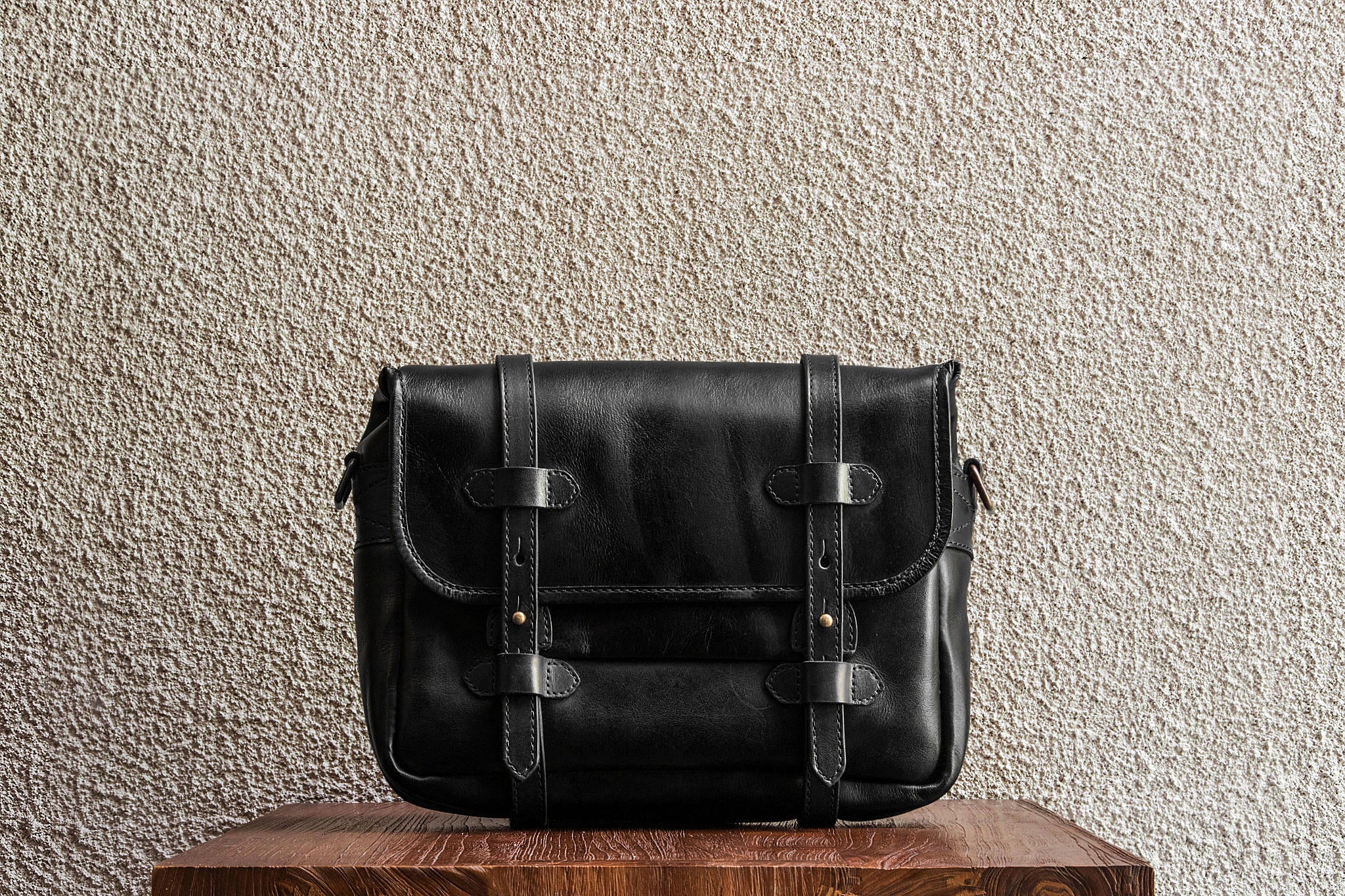 R.F. 13/Black