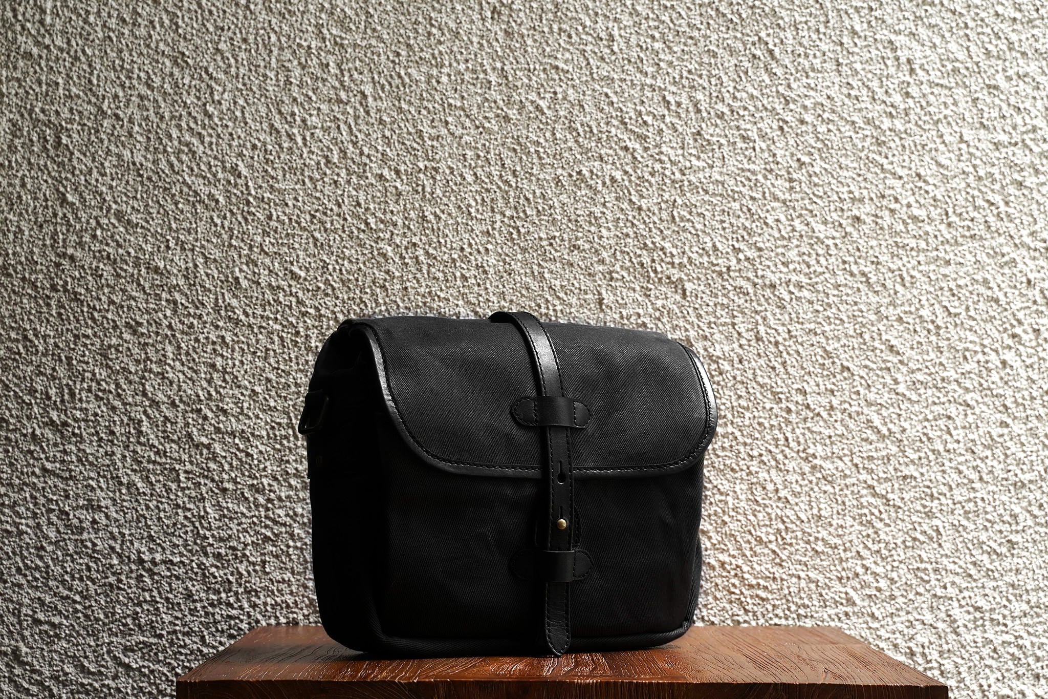 Rana 10/Black - Waxed Twill - 3 Weeks Preorder