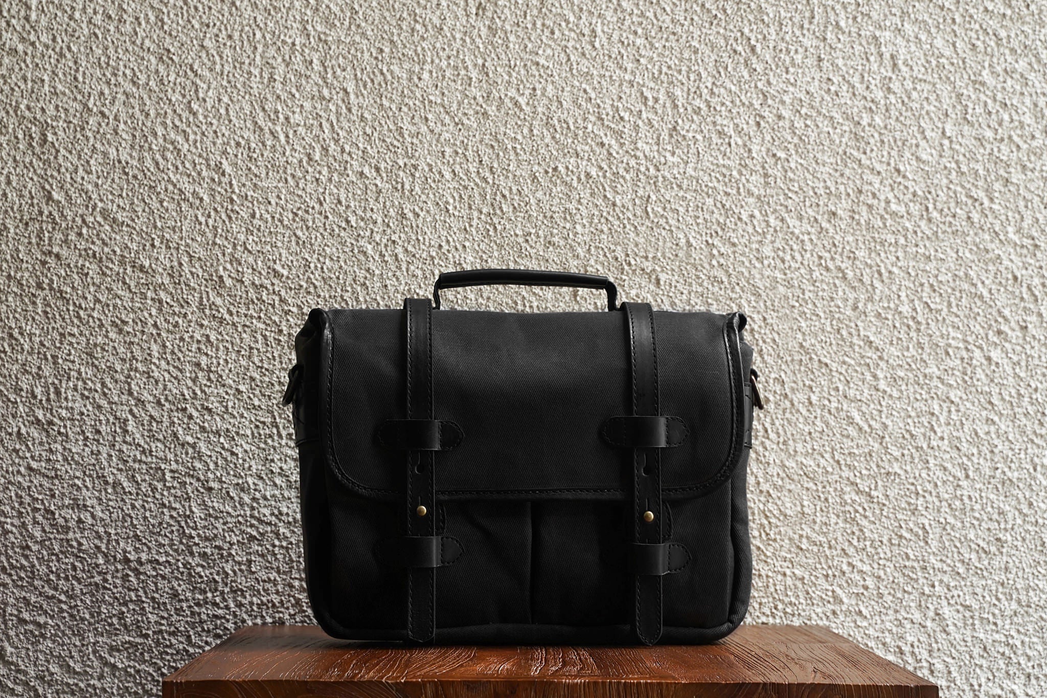 Rana 11/Black - Waxed Twill - 3 Weeks Preorder