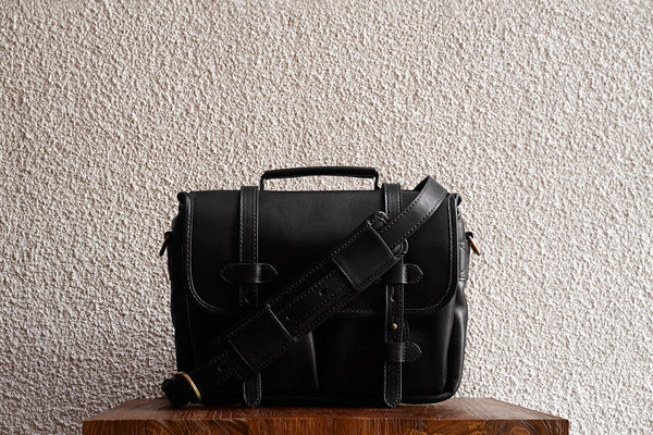 Rana 11/Black - 3 Weeks Preorder