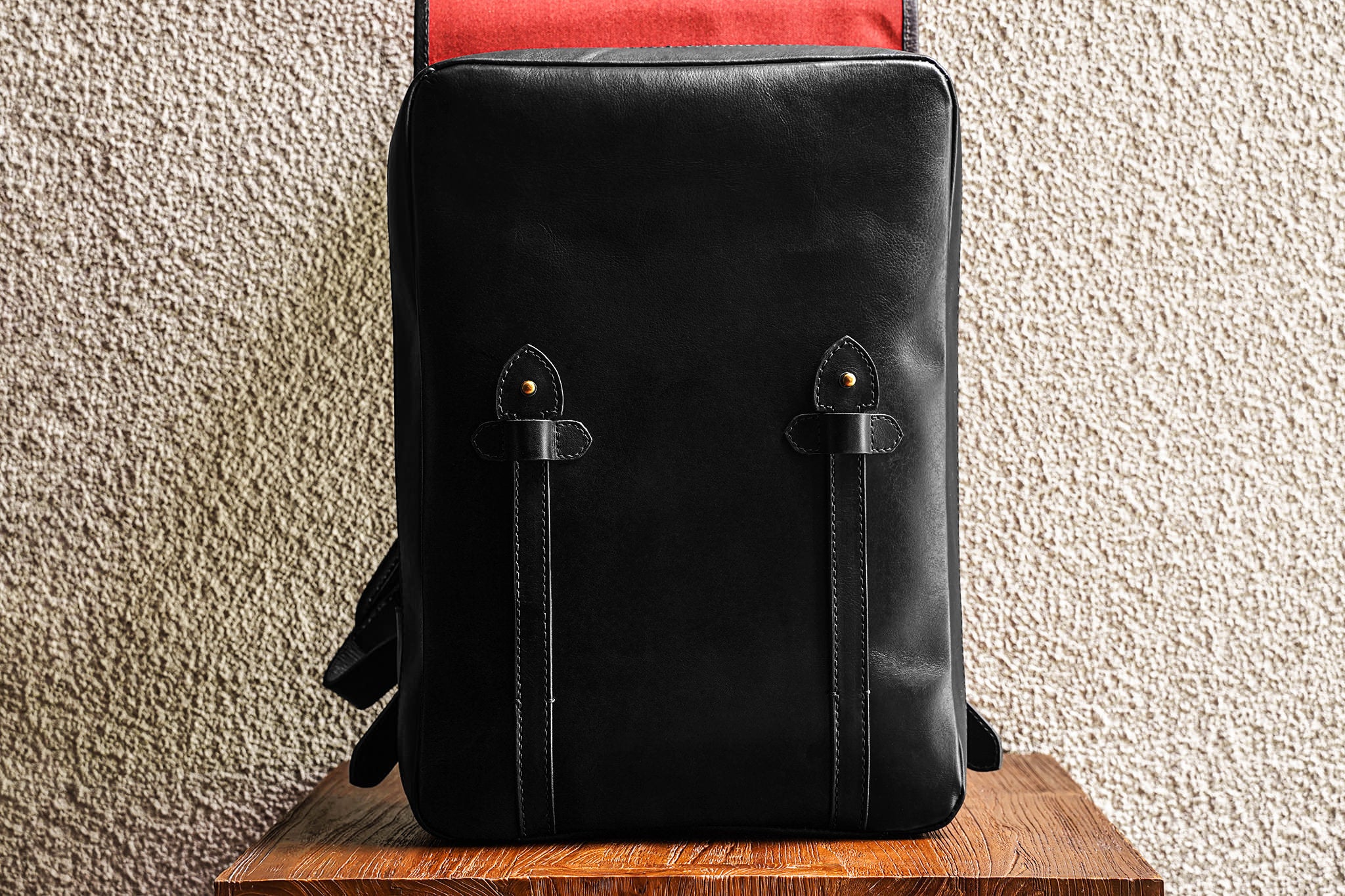 Urbanpack L/Black - 3 Weeks Preorder