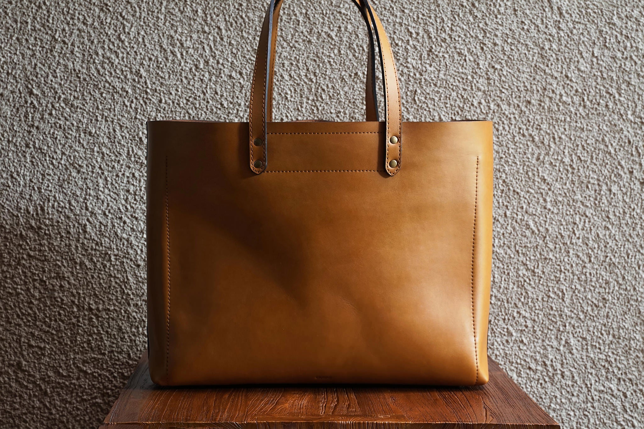 Wide Tote/Sand - 3 Weeks Preorder