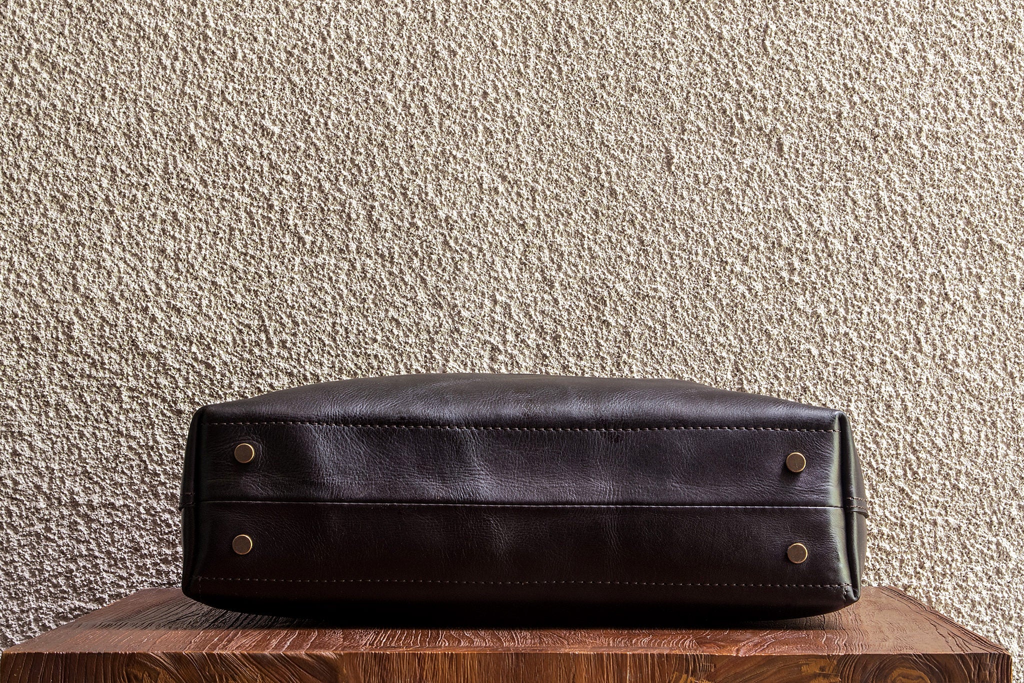 Medium Tote/Espresso - 3 Weeks Preorder